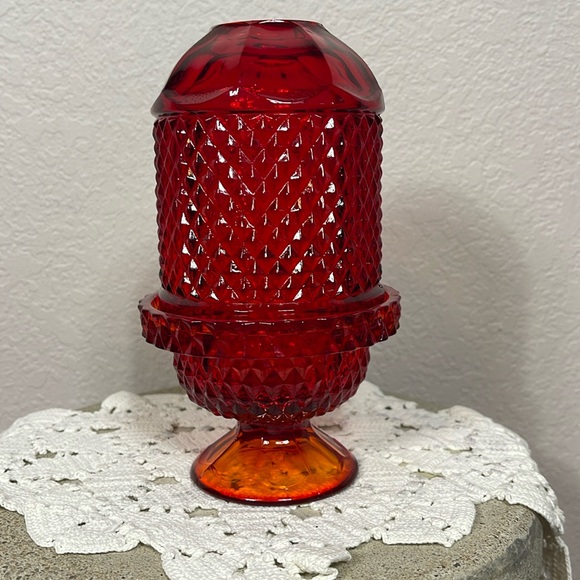 Vintage Viking Glass Red Diamond Point Glimmer Fairy Lamp - Picture 1 of 9